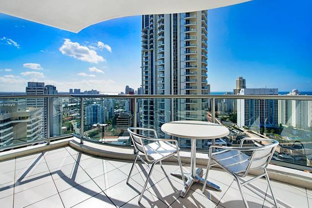 Apartment With Ocean Views 골드코스트 외부 사진