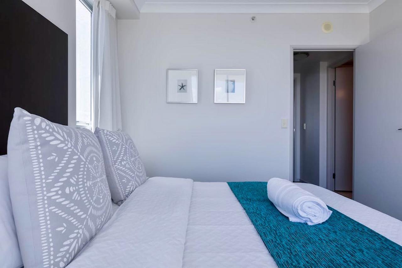 Apartment With Ocean Views 골드코스트 외부 사진