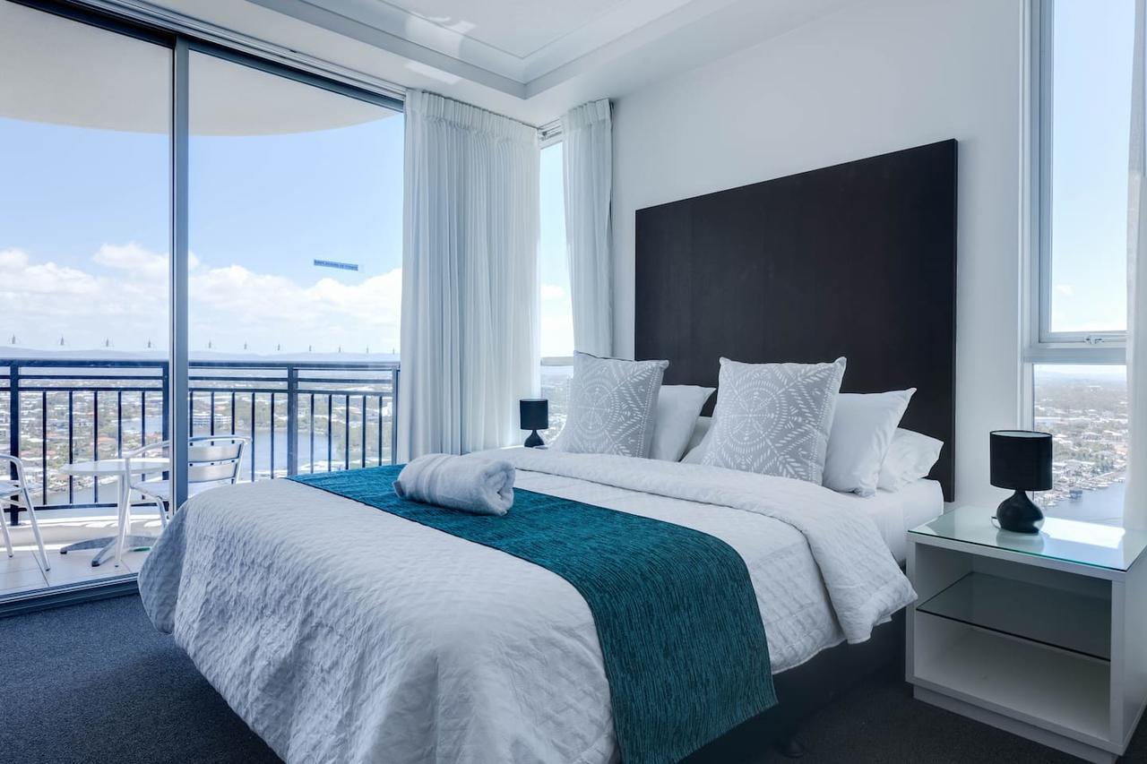 Apartment With Ocean Views 골드코스트 외부 사진
