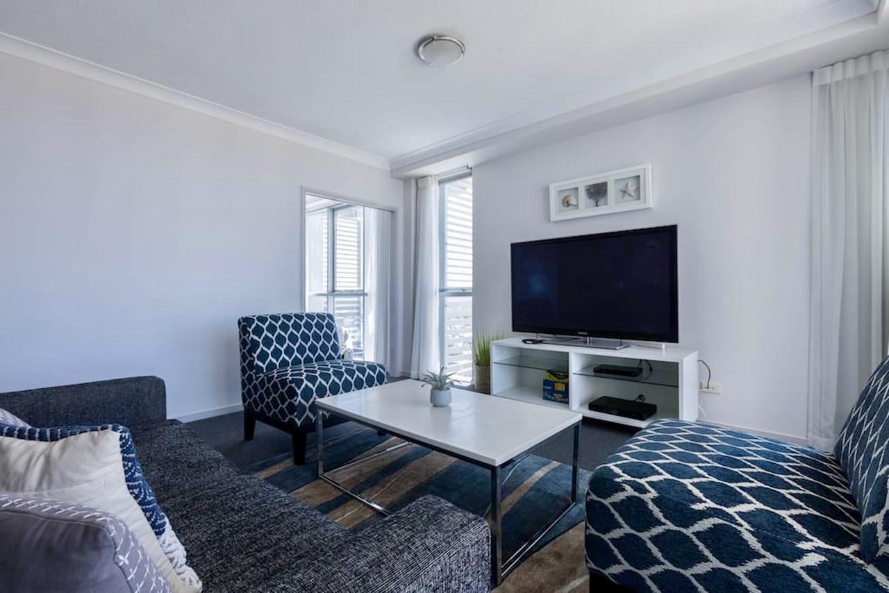 Apartment With Ocean Views 골드코스트 외부 사진